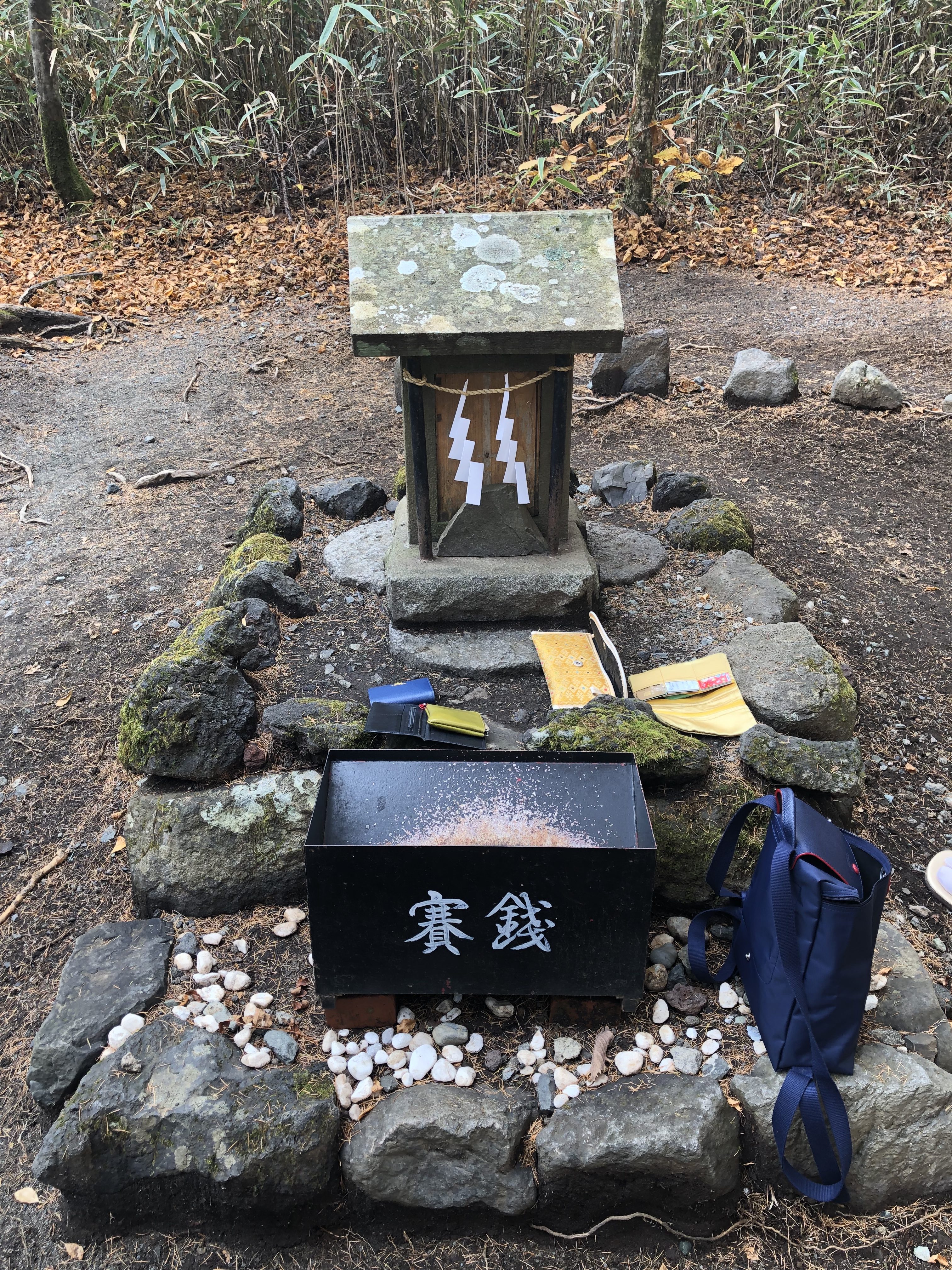 日本一金運の上がる神社 龍にまつわる神社と 引き寄せた香港旅行 沖縄宜野湾ラデュール 極上ツヤ髪と自分軸コンサル 大人可愛いメイクアップレッスン 人生を変える美容